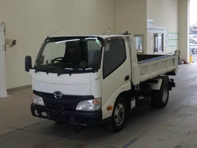 Hino DUTRO  с аукциона в Японии