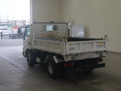 Hino DUTRO  с аукциона в Японии
