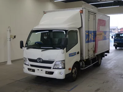 Hino DUTRO  с аукциона в Японии