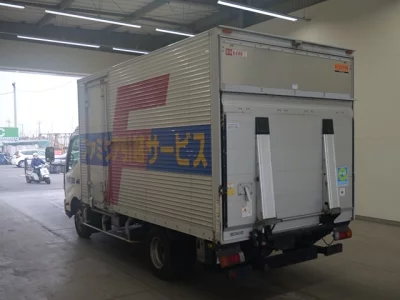 Hino DUTRO  с аукциона в Японии