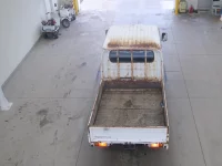 Nissan TRUCK лот № 1500 оценка R  с аукциона в Японии 2