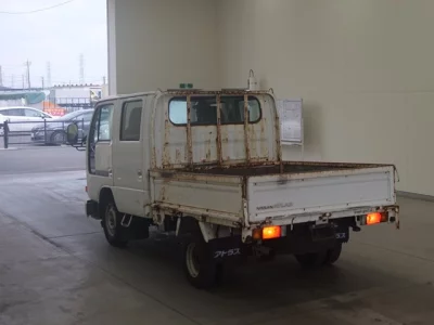 Nissan TRUCK  с аукциона в Японии