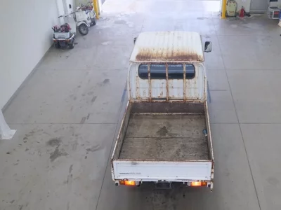 Nissan TRUCK  с аукциона в Японии