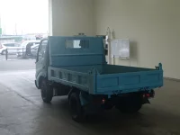 Hino DUTRO лот № 1391 оценка R  с аукциона в Японии 1