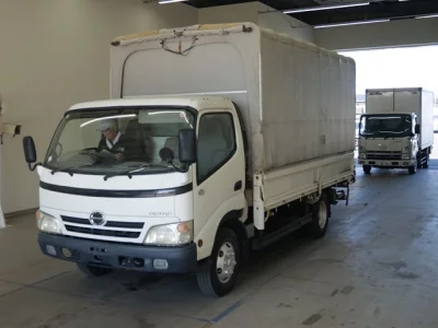 Hino DUTRO  с аукциона в Японии