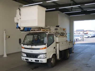 Hino DUTRO  с аукциона в Японии