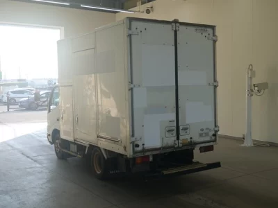 Hino DUTRO