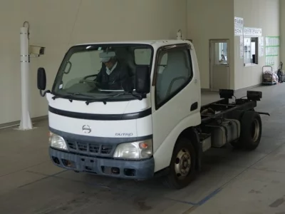Hino DUTRO  с аукциона в Японии