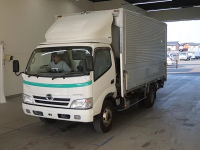 Hino DUTRO  с аукциона в Японии