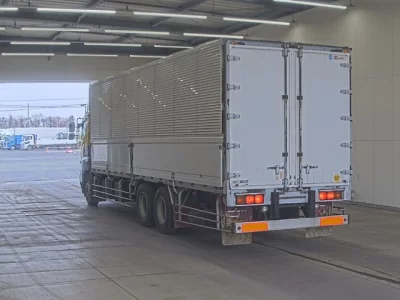 Hino PROFIA  с аукциона в Японии