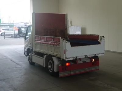 Hino DUTRO  с аукциона в Японии