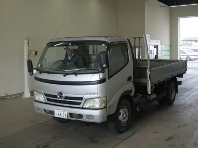 Hino DUTRO  с аукциона в Японии