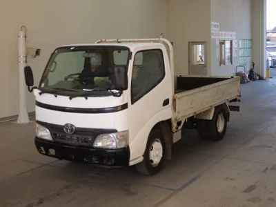 Hino DUTRO  с аукциона в Японии