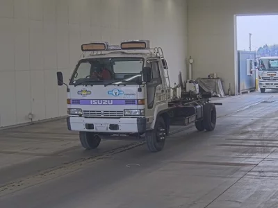 Isuzu Juston
