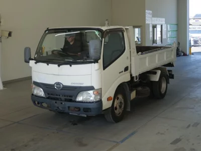 Hino DUTRO  с аукциона в Японии