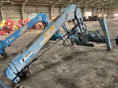 TADANO CRANE