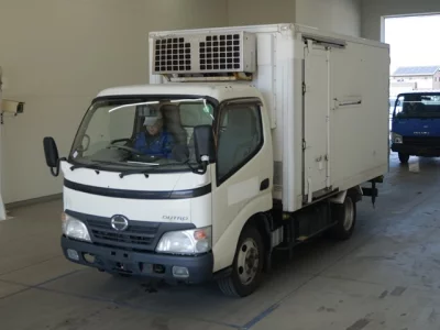 Hino DUTRO  с аукциона в Японии