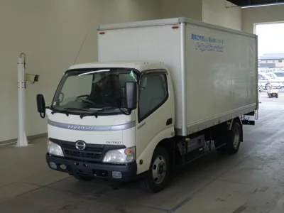 Hino DUTRO