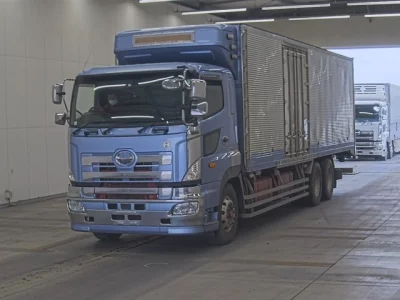 Hino PROFIA  с аукциона в Японии