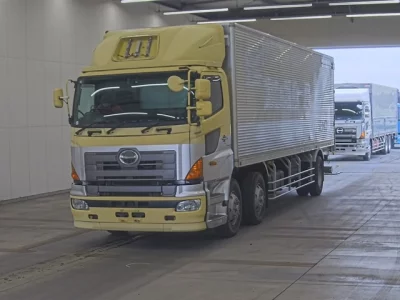Hino PROFIA  с аукциона в Японии
