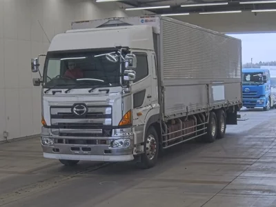 Hino PROFIA  с аукциона в Японии