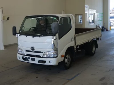 Hino DUTRO  с аукциона в Японии