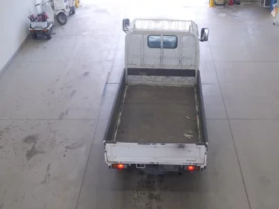 Toyota DYNA  с аукциона в Японии