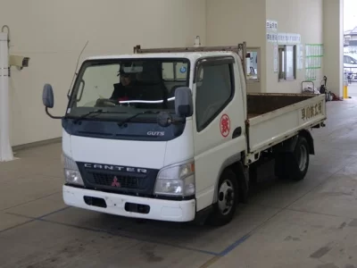 Mitsubishi Fuso Canter