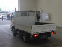 Hino DUTRO лот № 15030 оценка 3.5  с аукциона в Японии 1