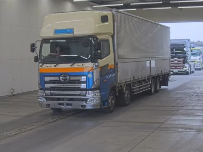 Hino PROFIA