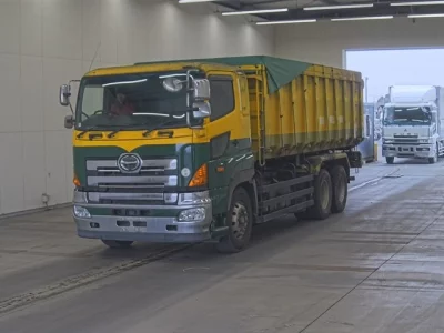 Hino PROFIA  с аукциона в Японии
