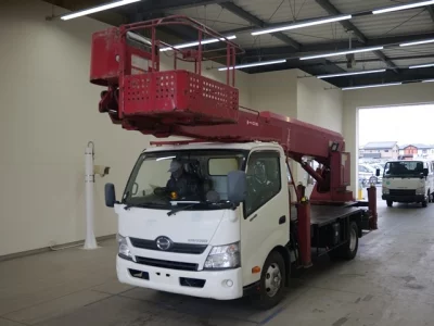 Hino DUTRO