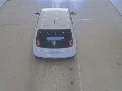Volkswagen UP  с аукциона в Японии