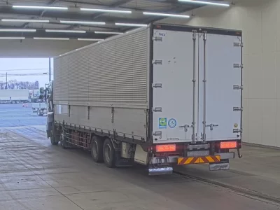 Hino PROFIA  с аукциона в Японии