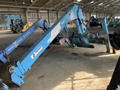 TADANO CRANE