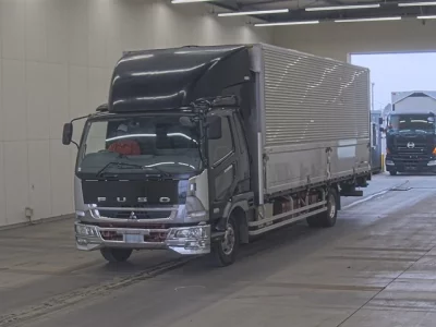 Mitsubishi FUSO FIGHTER