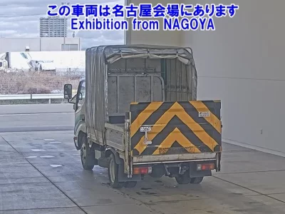 Hino DUTRO  с аукциона в Японии
