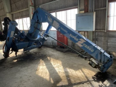 TADANO CRANE