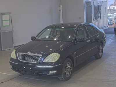 Toyota BREVIS  с аукциона в Японии