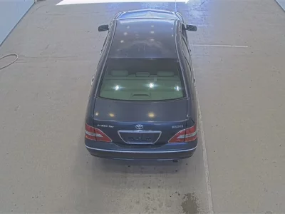 Toyota BREVIS  с аукциона в Японии