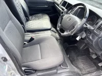 Toyota HIACE VAN лот № 20279 оценка RA  с аукциона в Японии 7