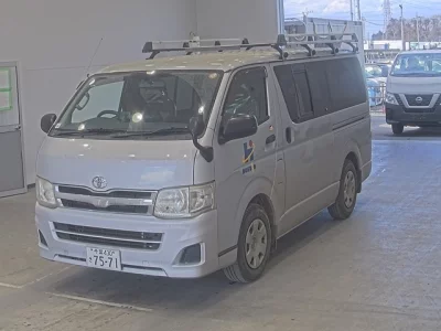 Toyota HiAce Van