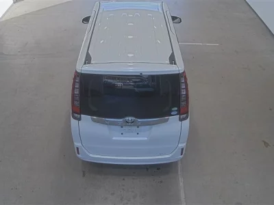 Toyota NOAH  с аукциона в Японии