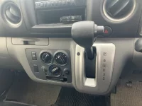 Isuzu COMO лот № 20103 оценка 3.5  с аукциона в Японии 4