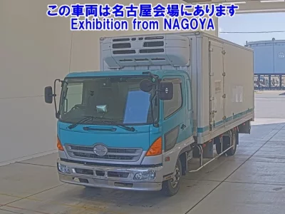 Hino TRUCK