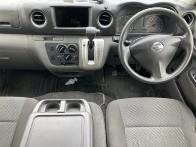 Nissan CARAVAN VAN