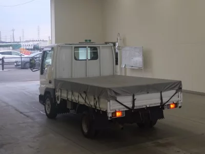 Mazda TITAN  с аукциона в Японии