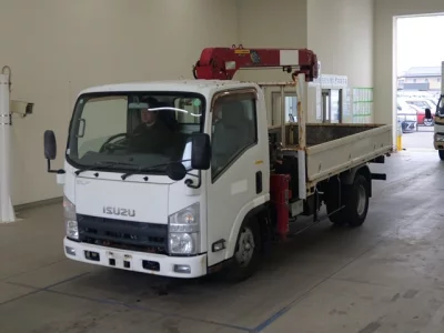 Isuzu ELF