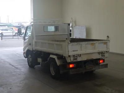 Hino DUTRO  с аукциона в Японии