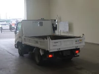 Hino DUTRO лот № 1601 оценка R  с аукциона в Японии 1